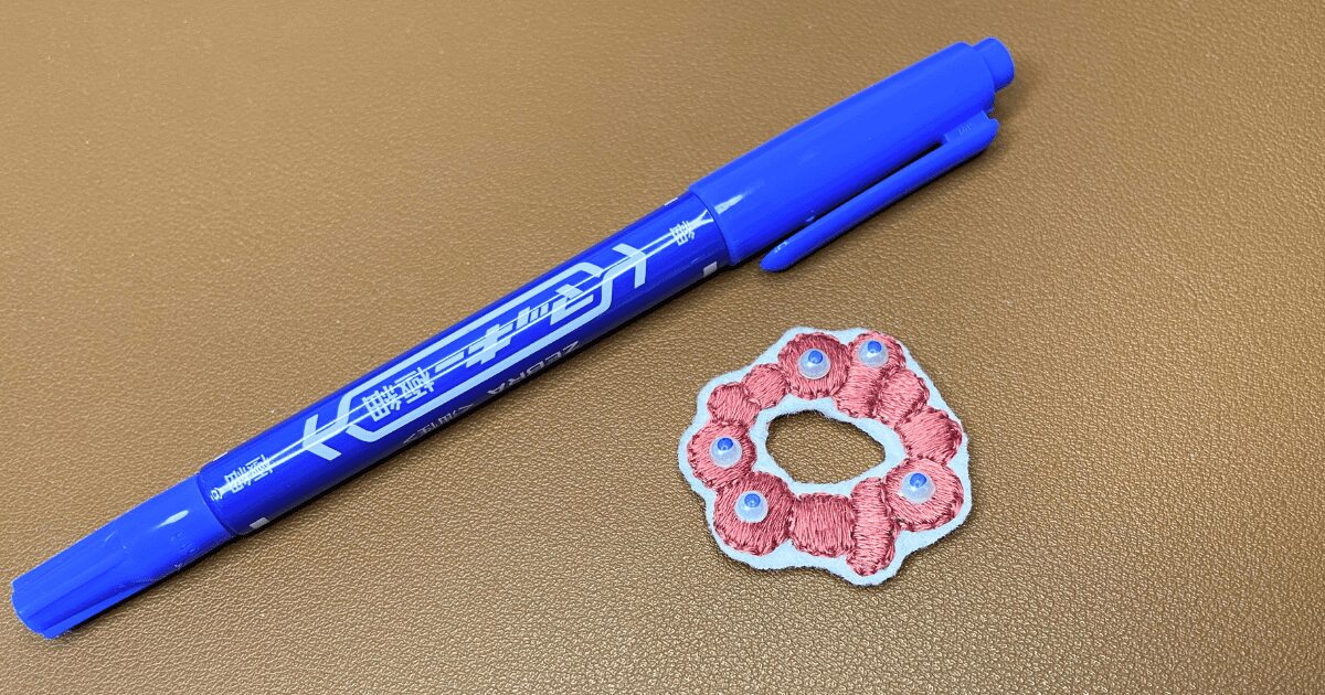 「ミャクミャク輪っか」の刺繍をしてみた
