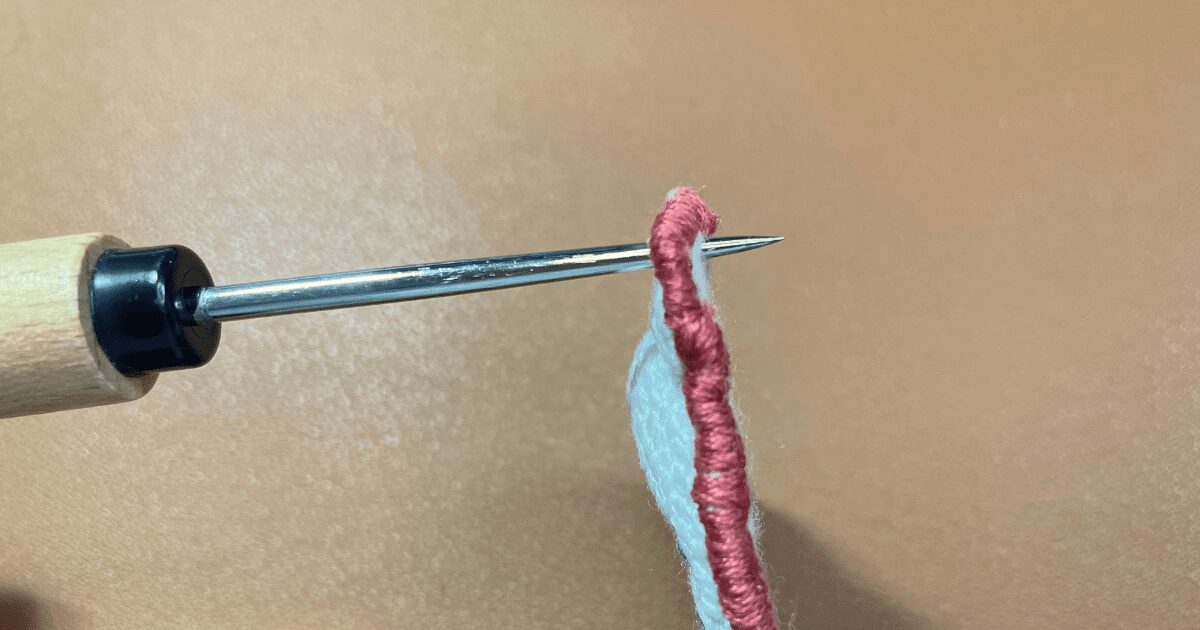 刺繍キーホルダーの作り方